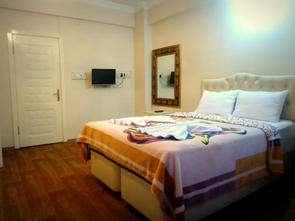 Sur 1 Hotel Istanbul Exterior photo